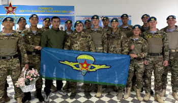 В Усть-Каменогорск со службы вернулись 18 десантников