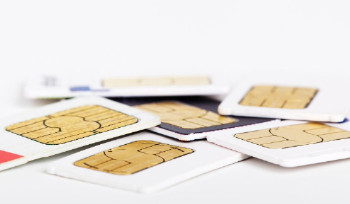 Мошенники в Казахстане заменяли сигнал сотовых вышек на свой и крали данные граждан