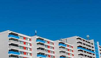 Количество сделок с жильём в Казахстане выросло на 3,9% за месяц