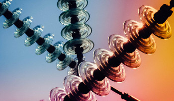 На постоянные отключения электричества жалуются жители левобережья Усть-Каменогорска