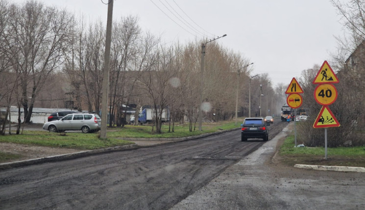 Средний ремонт дорог уже начали в Усть-Каменогорске