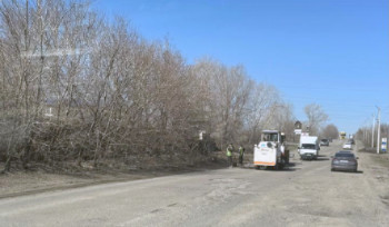 В Усть-Каменогорске начался ямочный ремонт дорог