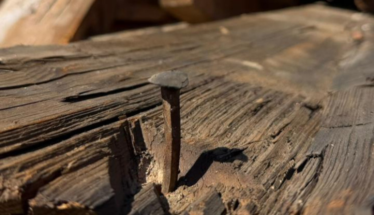 Старейшее деревянное здание Усть-Каменогорска демонтируют